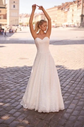 elmer suknia ślubna gorsetowa.webp