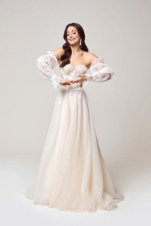 pasadena suknia ślubna ivory.jpg