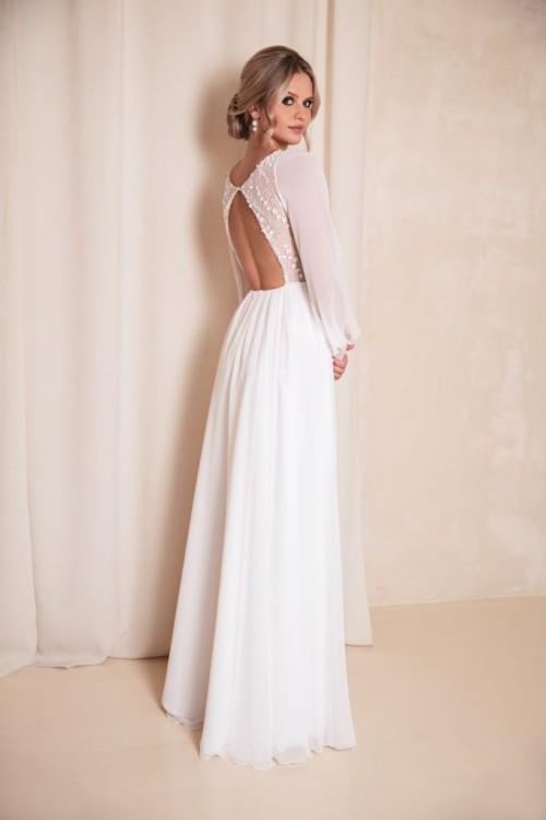 suknia ślubna z odkrytymi plecami