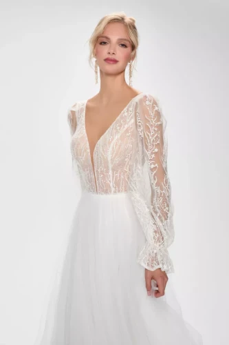 galia tiul close.webp