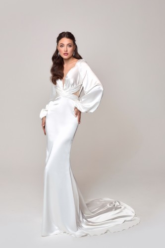 Carin annaisbridal.jpg