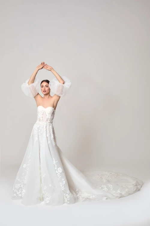 Steluna annaisbridal.jpg