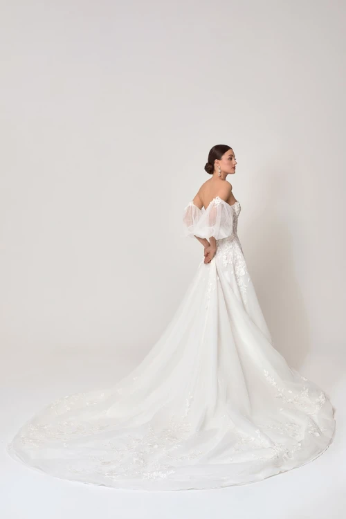 Steluna annaisbridal back.jpg
