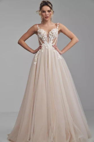 xLorenza-680x1020-c-default.jpg.pagespeed.ic.KVNr-xkKpO.webp