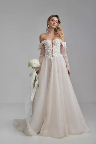 xRicarda-680x1020-c-default.jpg.pagespeed.ic.o3hxjYmZu5.webp