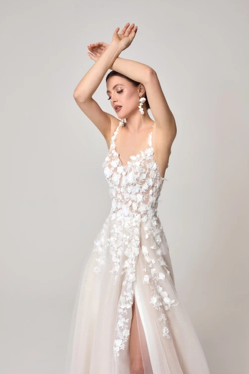 Sujin annaisbridal top.jpg