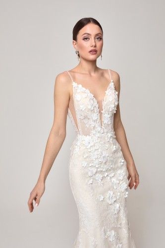 Brenna annaisbridal zoom.jpg