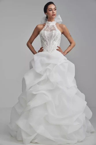 xFederica-680x1020-c-default.jpg.pagespeed.ic.BajmD-4uNH.webp